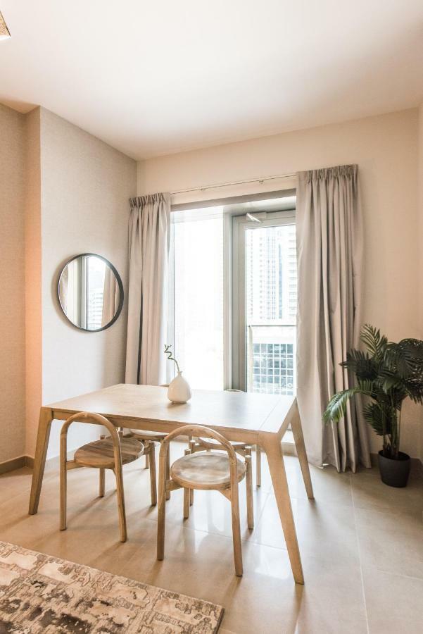 Fantastay Sparkle Tower One Bedroom Suite Marina View 迪拜 外观 照片